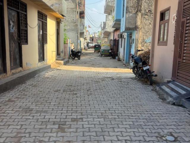 Residential Plot in Maruti Kunj for resale Gurgaon. The reference number is 20768580