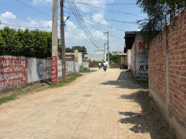 Residential Plot in Maruti Kunj for resale Gurgaon. The reference number is 20833206