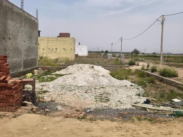Residential Plot in Matiyala for resale Ghaziabad. The reference number is 20048677