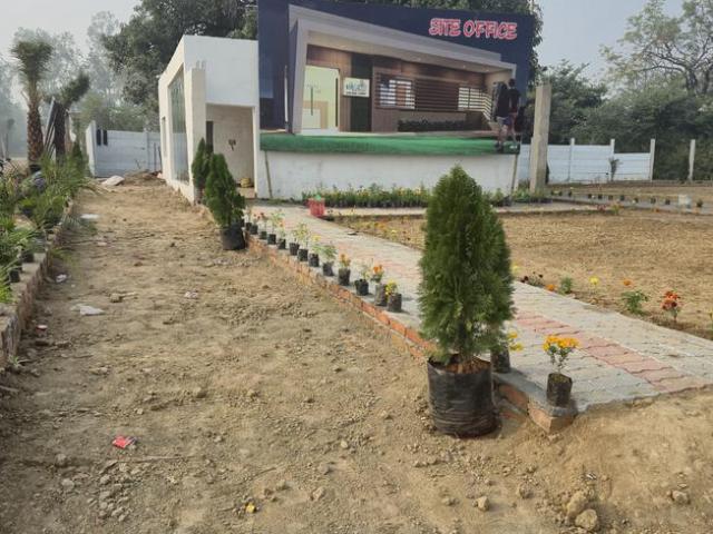 Residential Plot in Mati for resale Lucknow. The reference number is 18946180