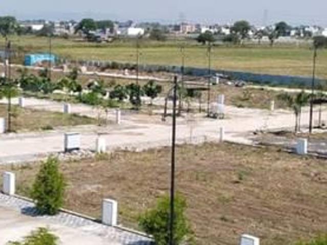 Residential Plot in Mayakhedi for resale Indore. The reference number is 20795520