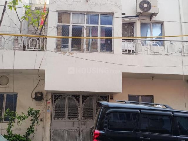Residential Plot in Mayur Vihar Phase 1 for resale New Delhi. The reference number is 20590798