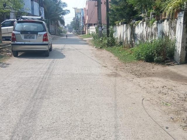 Residential Plot in Medavakkam for resale Chennai. The reference number is 19494696