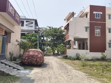 Residential Plot in Medavakkam for resale Chennai. The reference number is 19603653