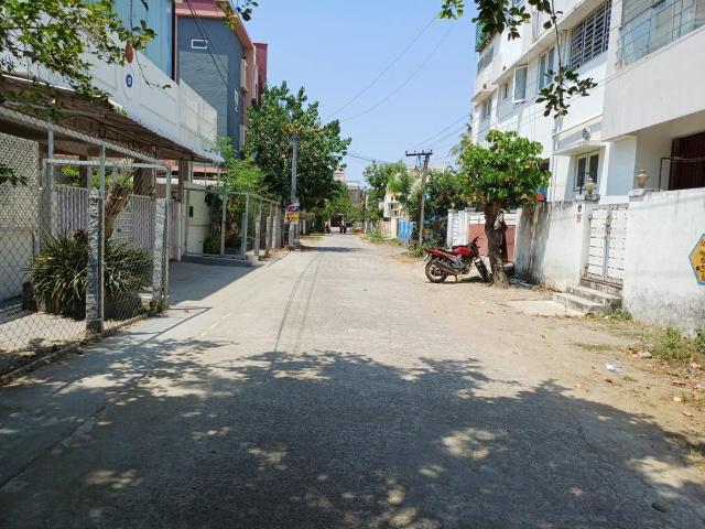 Residential Plot in Medavakkam for resale Chennai. The reference number is 20287738