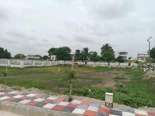 Residential Plot in Medchal for resale Secunderabad. The reference number is 20648321