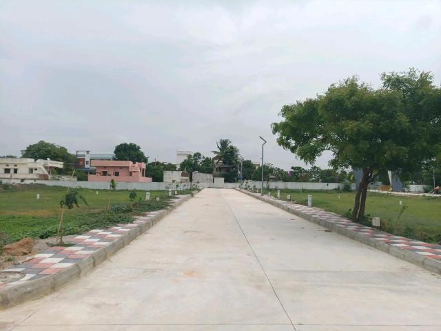 Residential Plot in Medchal for resale Secunderabad. The reference number is 20721672