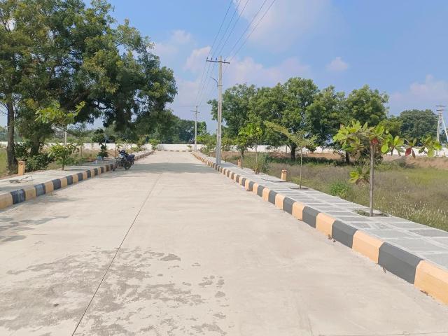 Residential Plot in Medchal for resale Secunderabad. The reference number is 21339210