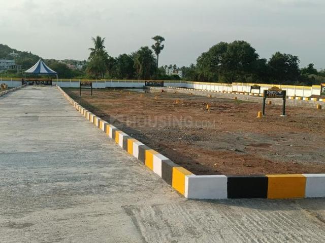 Residential Plot in Melakottaiyur for resale Chennai. The reference number is 21043849