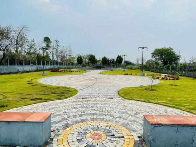 Residential Plot in Mihan for resale Nagpur. The reference number is 19750656