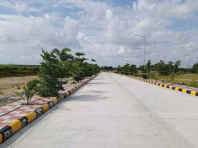 Residential Plot in Miyapur for resale Hyderabad. The reference number is 8673357