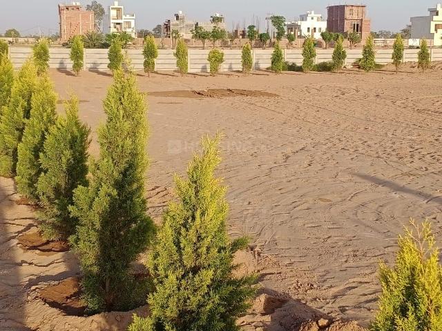 Residential Plot in Mohan Nagar for resale Dera Bassi. The reference number is 20887432