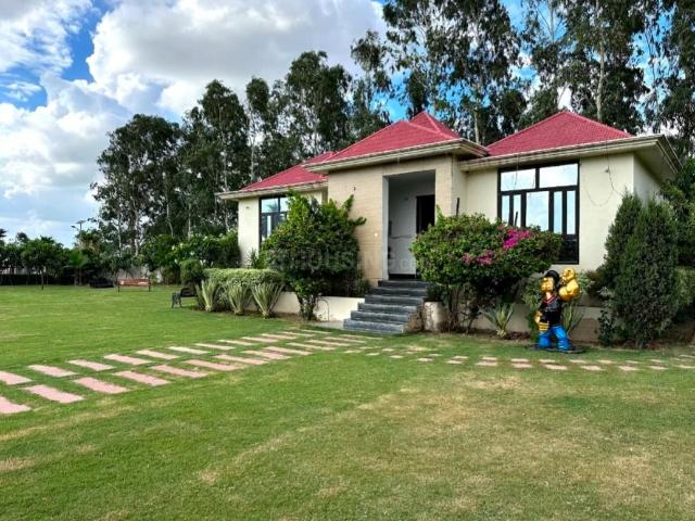 Residential Plot in Mohanlalganj for resale Lucknow. The reference number is 20616718