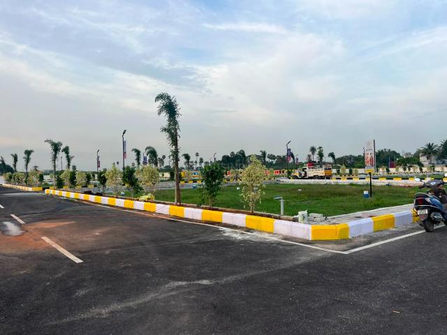 Residential Plot in Moolakadai for resale Chennai. The reference number is 21068087