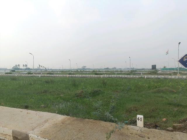 Residential Plot in Morai for resale Chennai. The reference number is 21379242