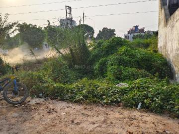 Residential Plot in Morta Village for resale Ghaziabad. The reference number is 18447386