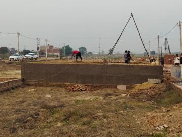 Residential Plot in Morta Village for resale Ghaziabad. The reference number is 19720922