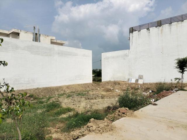 Residential Plot in Morta Village for resale Ghaziabad. The reference number is 19125741