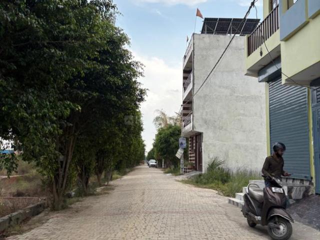 Residential Plot in Morta Village for resale Ghaziabad. The reference number is 20615635