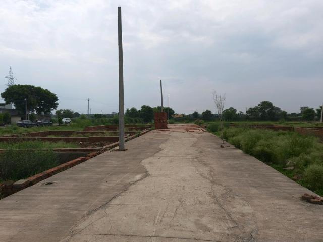 Residential Plot in Morta Village for resale Ghaziabad. The reference number is 20744053