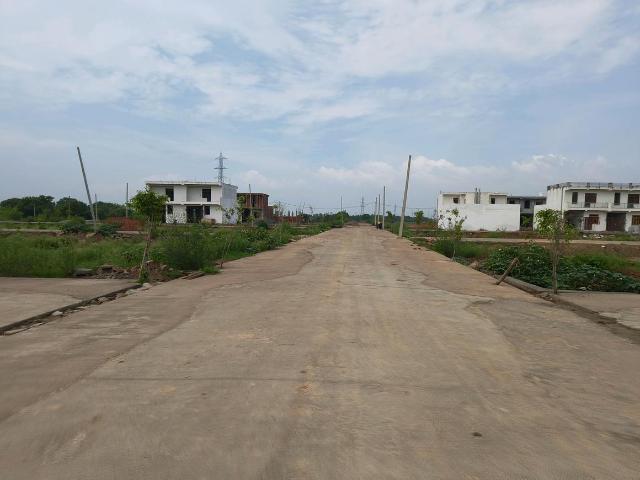 Residential Plot in Morta Village for resale Ghaziabad. The reference number is 20744061