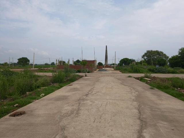 Residential Plot in Morta Village for resale Ghaziabad. The reference number is 20744085