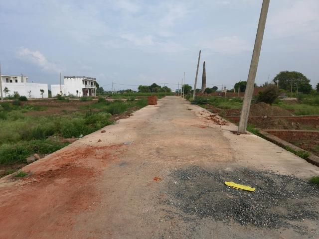 Residential Plot in Morta Village for resale Ghaziabad. The reference number is 20744137
