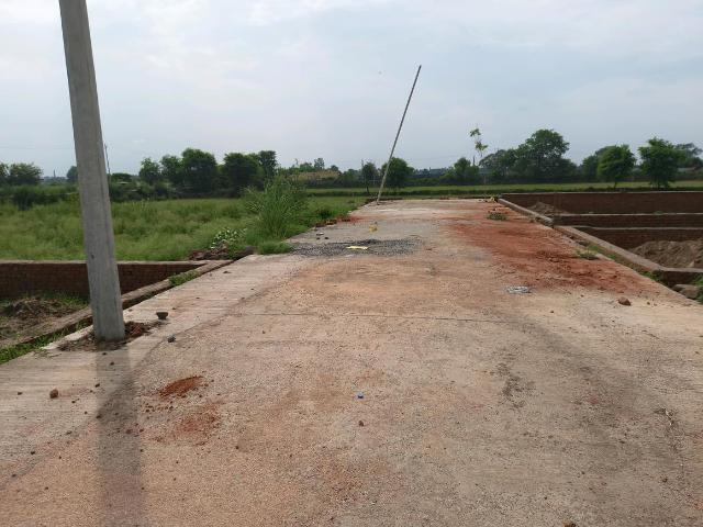 Residential Plot in Morta Village for resale Ghaziabad. The reference number is 20744142