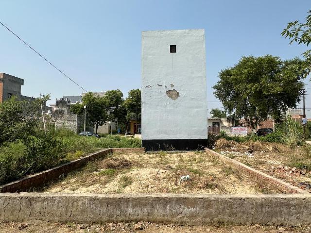 Residential Plot in Morti for resale Ghaziabad. The reference number is 18597157