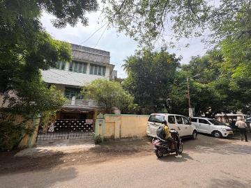 Residential Plot in Nungambakkam for resale Chennai. The reference number is 19596628