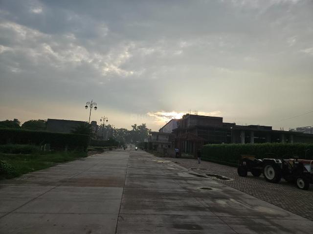 Residential Plot in Nabha for resale Zirakpur. The reference number is 20894501