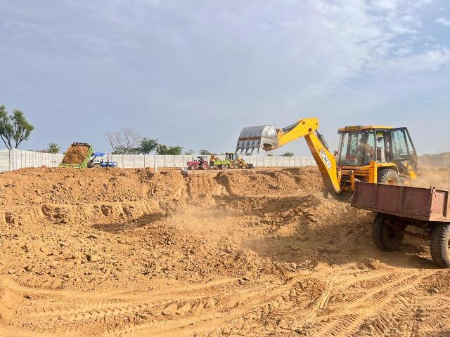 Residential Plot in Nagla Padma for resale Agra. The reference number is 19926523