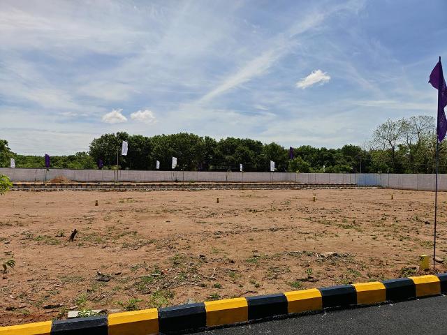 Residential Plot in Naduveerapattu for resale Chennai. The reference number is 19477190