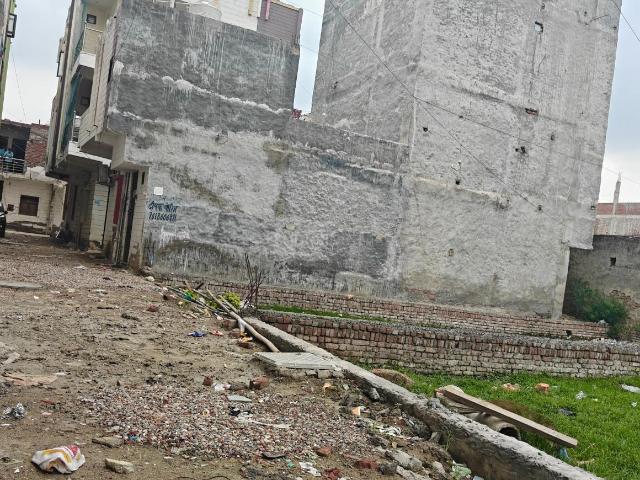 Residential Plot in Nai Basti Dundahera for resale Ghaziabad. The reference number is 20817825