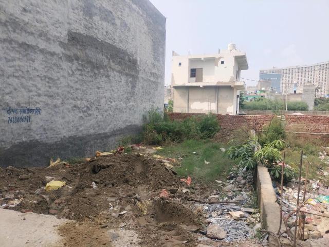 Residential Plot in Nai Basti Dundahera for resale Ghaziabad. The reference number is 20948488