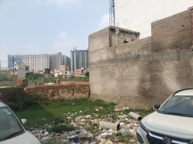 Residential Plot in Nai Basti Dundahera for resale Ghaziabad. The reference number is 20949038