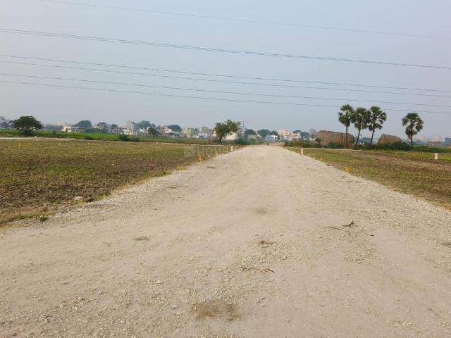 Residential Plot in Nallapadu for resale Guntur. The reference number is 20900394