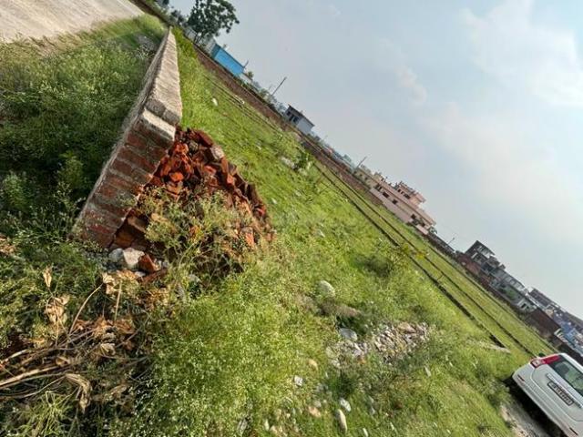 Residential Plot in Nanda Ki Chowki for resale Dehradun. The reference number is 20555893