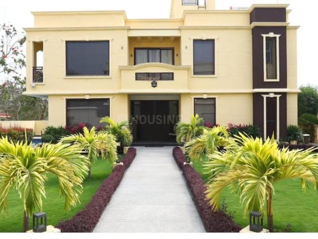 Residential Plot in Nandikandi for resale Sangareddy. The reference number is 21218321