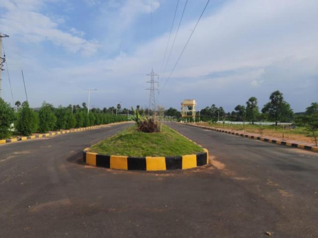 Residential Plot in Narayankhed for resale Sangareddy. The reference number is 14395170