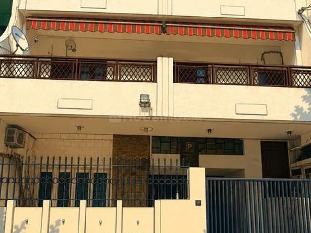 Residential Plot in Naraina for resale New Delhi. The reference number is 20807318