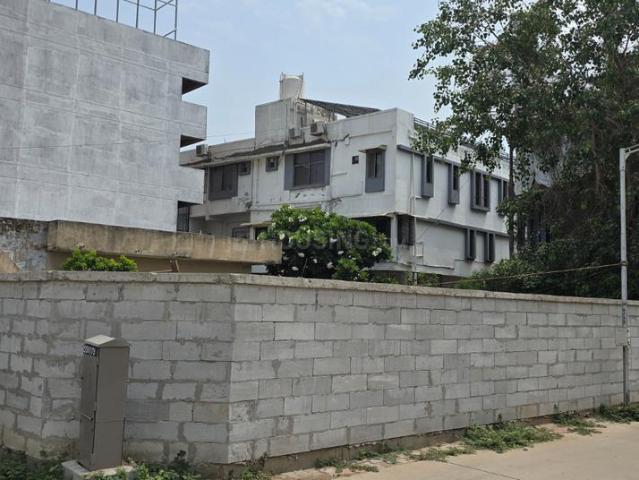 Residential Plot in Naranpura for resale Ahmedabad. The reference number is 17543829