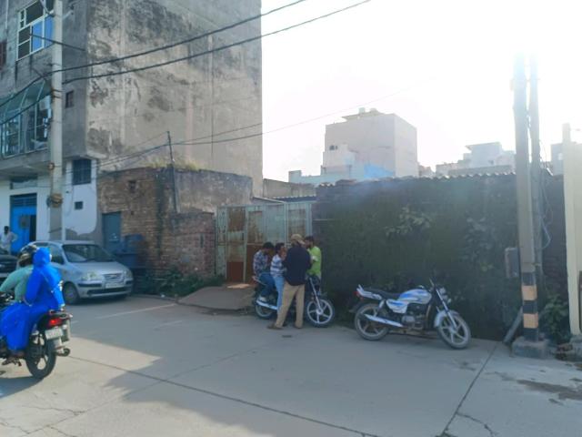 Residential Plot in Narela for resale New Delhi. The reference number is 21008570