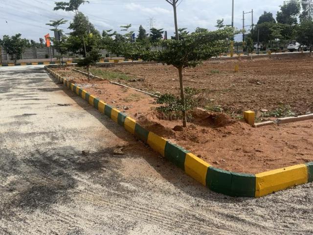 Residential Plot in Narsapura for resale Kolar. The reference number is 21271829
