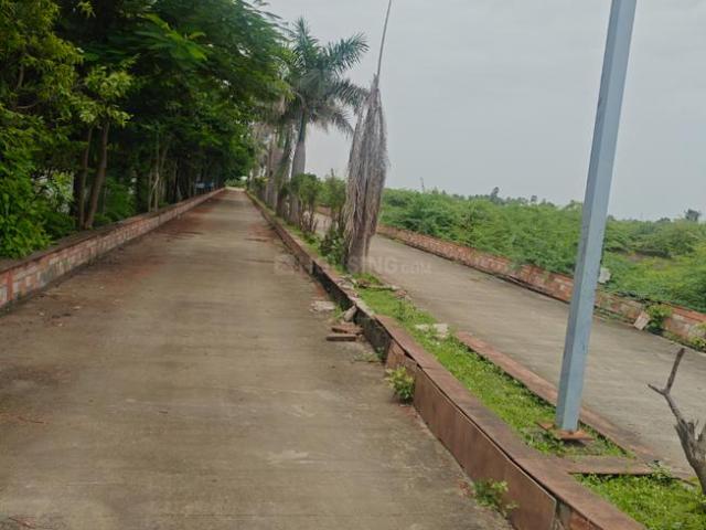 Residential Plot in Narthan for resale Surat. The reference number is 20999285