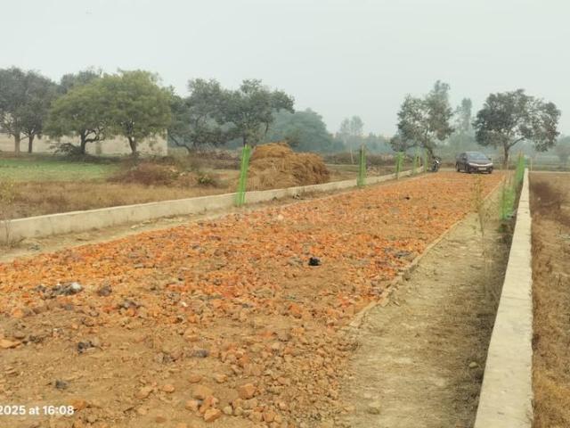Residential Plot in Nawabganj for resale Barabanki. The reference number is 20005536