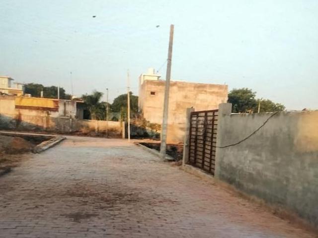 Residential Plot in Nawada for resale Greater Noida. The reference number is 21250356
