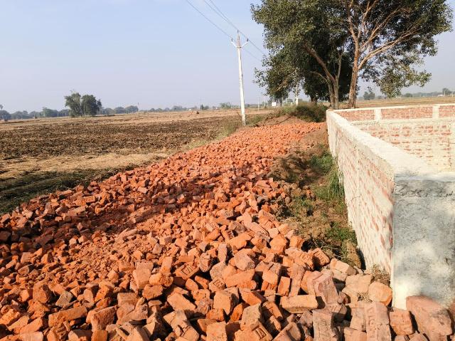 Residential Plot in Naubatpur for resale Patna. The reference number is 19551509