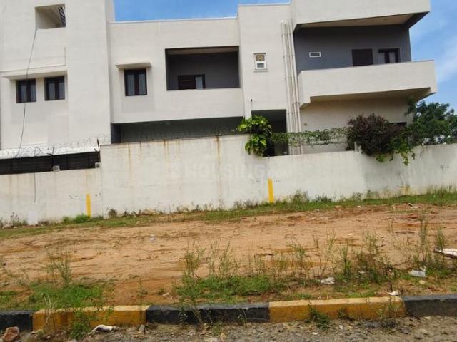Residential Plot in Navalur for resale Chennai. The reference number is 20969744