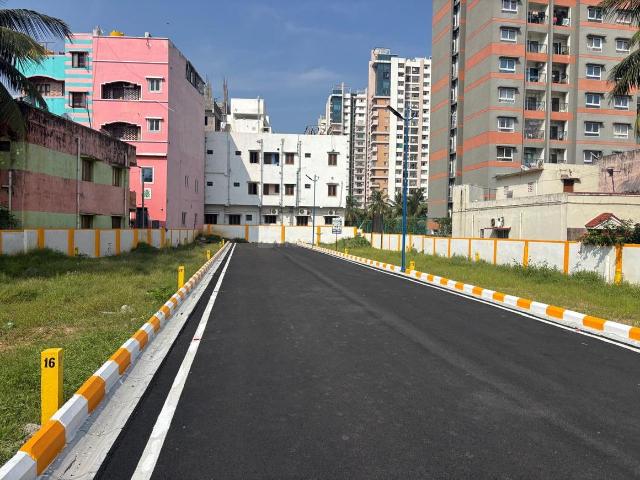 Residential Plot in Navalur for resale Chennai. The reference number is 21170617